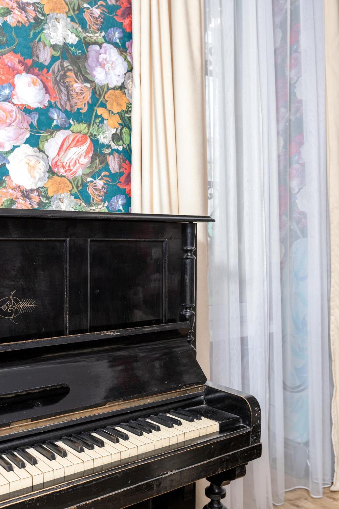 Sololaki Rooms Tbilisi Ngoại thất bức ảnh